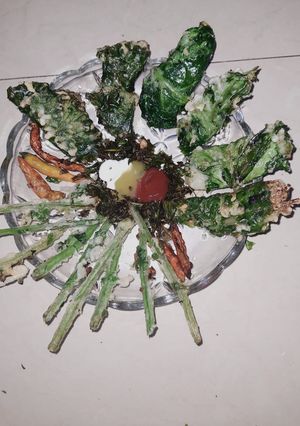 A picture of Palak rolls.