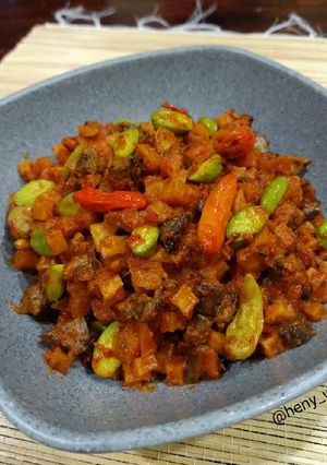 Foto resep Sambal Goreng Kentang Ati Ampela Merah Merona