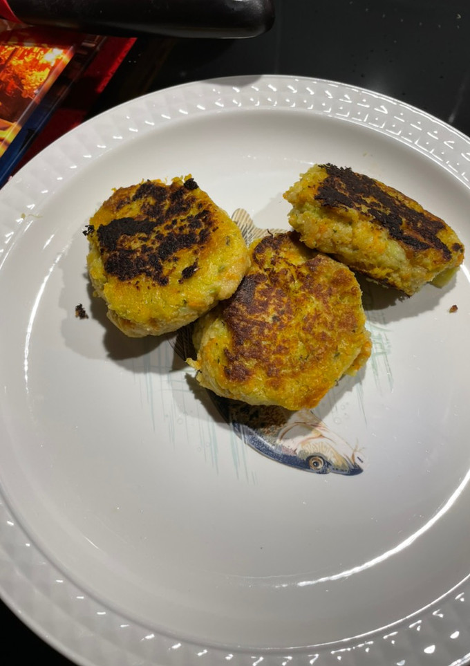 Una foto de Hamburguesa de calabacín y zanahoria