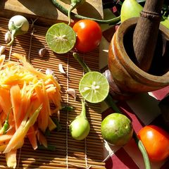 A picture of Som Tum / Thai Papaya Salad.