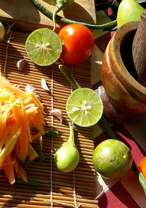 A picture of Som Tum / Thai Papaya Salad.