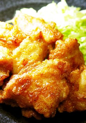 A picture of Juicy Karaage Fried Chicken with Cheap Chicken Breasts.