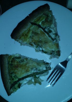 A picture of Smoked Salmon, Asparagus & Cheddar Quiche.