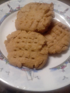 A picture of Nora-San's Soft Peanut Butter Cookies.