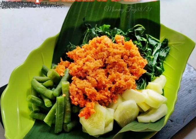 Cara Bikin Urap Bumbu Bakar Wajib Dicoba