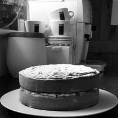A picture of Classic Victoria Sponge Cake.