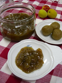 A picture of Umeshu Plum Jam.