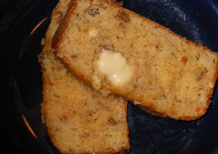 How to Make Homemade Cake Banana Bread