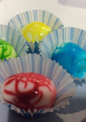 A picture of Colorful Eggs.