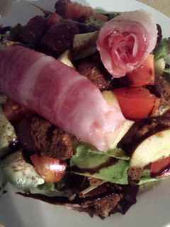 A picture of Fancy Salad.