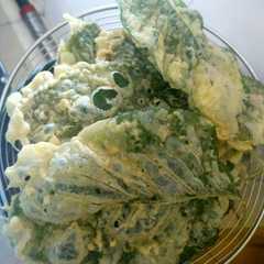 รูปของ Keripik Bayam Kriuk Pooollllll