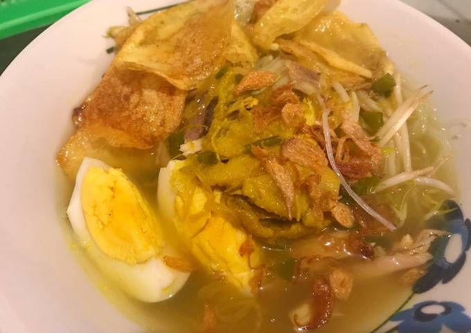 Soto ayam lamongan