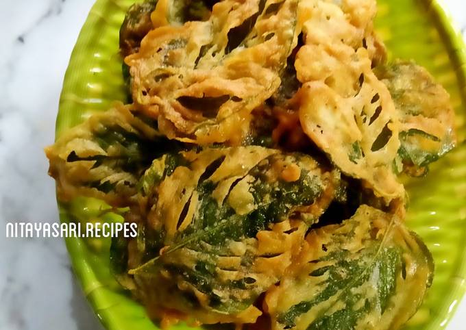 Resep 23. Kripik Bayam Resep 23. Kripik Bayam