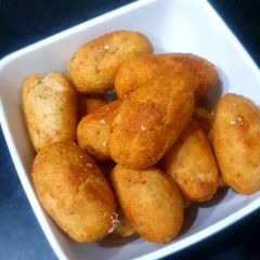A picture of Bread paneer Pakode.