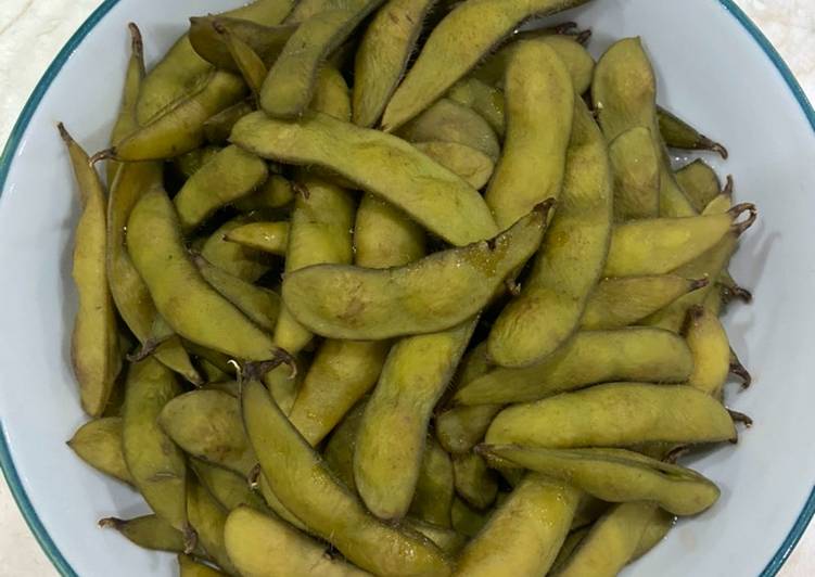 Vegan Steam Edamame