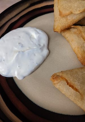 A picture of Creamy dill dip.