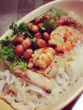 Vietnamese Noodle Salad with Shrimp and Pork (Phở Trộn Tôm Thịt)