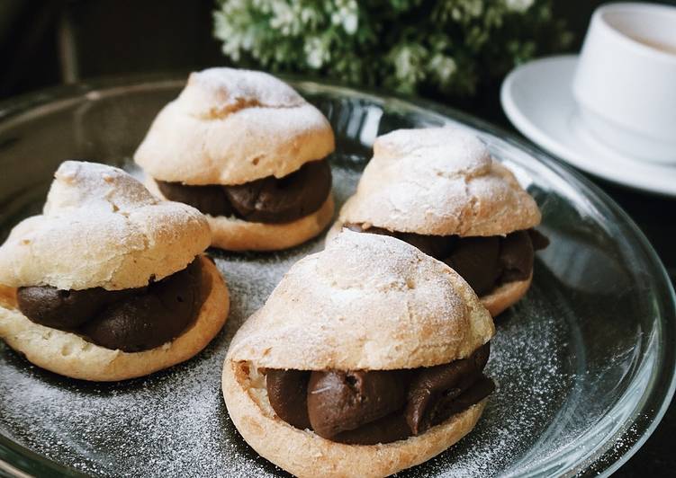 Vla Cokelat Kue Soes