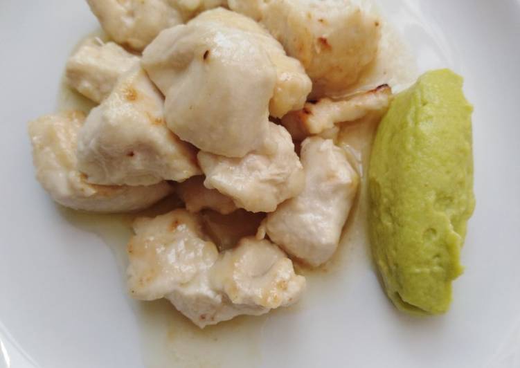 Bocconcini di pollo con crema di avocado ππ₯