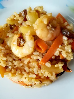 Una foto de Salteado de arroz integral