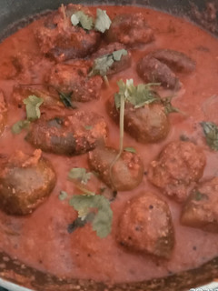 ભરેલા રીંગણ (Bharela Ringan Recipe In Gujarati) રેસીપી મુખ્ય ફોટો
