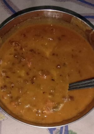 दाल मखनी (dal makhani recipe in Hindi) रेसिपी मुख्य फोटो