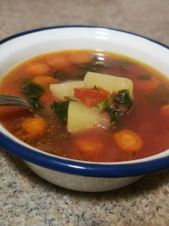 Una foto de Sopa de aprovechamiento de pescado con armuelle