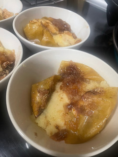 Una foto de Manzanas asadas al horno con un toque