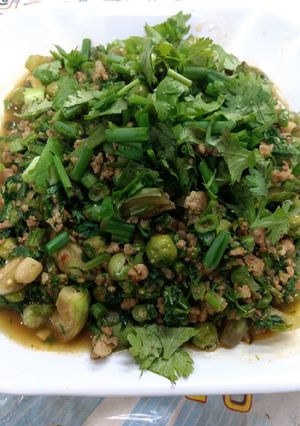 รูปของ ยำผักรวมหมูสับ #กินผักรักสุขภาพ3