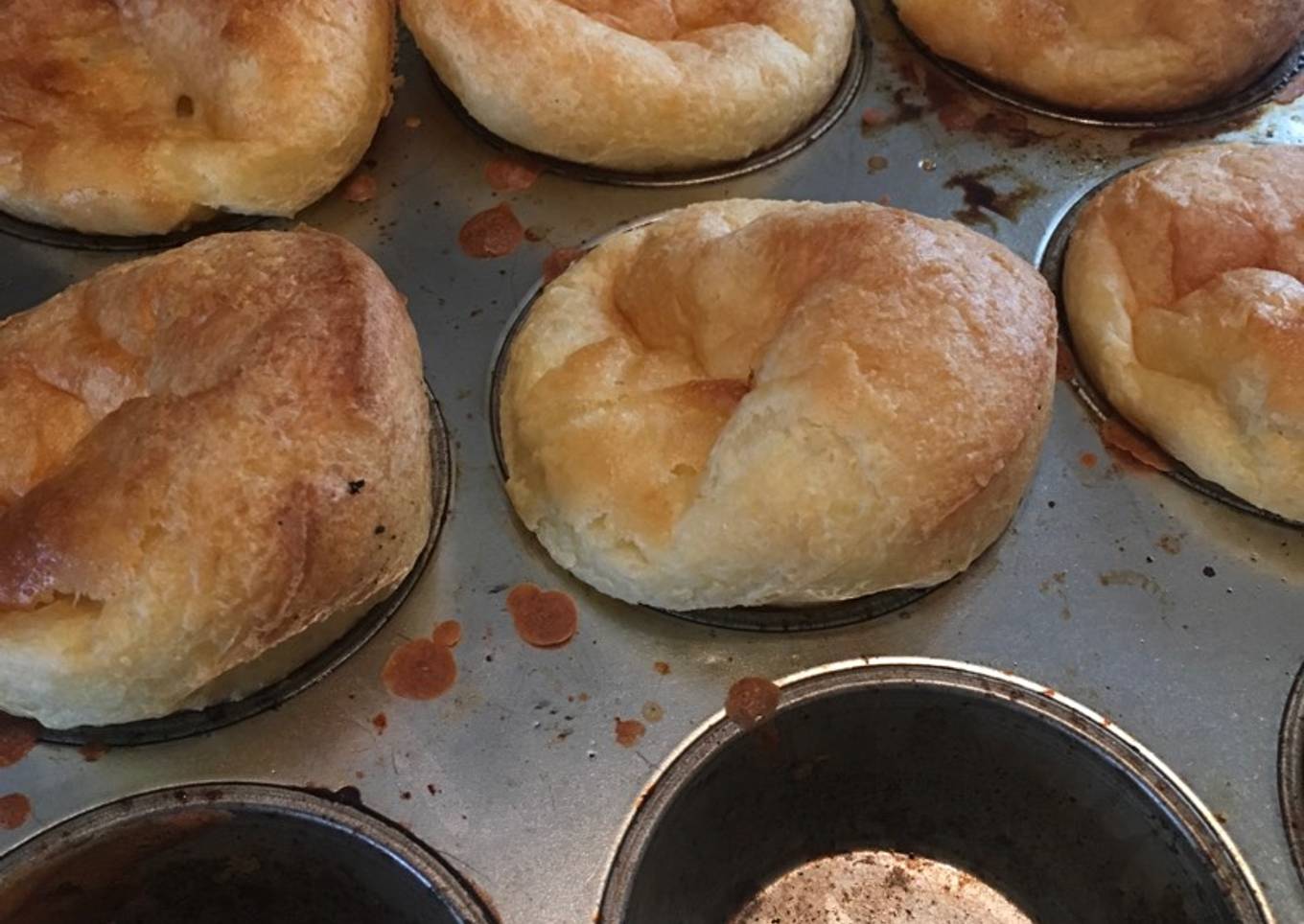 Rock ledge popovers