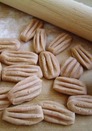 A picture of Whole Wheat Short Pasta.