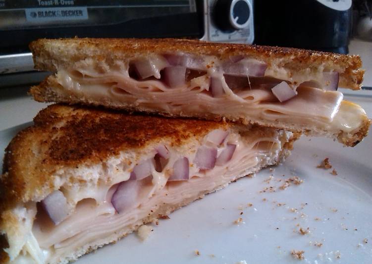 Recipe of Speedy The Chicken Muenster with Onion