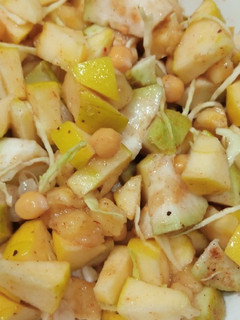 A picture of Khatti meethi fruit chaat.