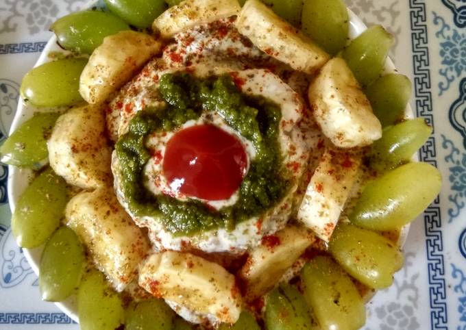 Veggie fruit tikki chat