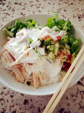 Easy Steps Prepare|Recipe} Vietnamese Noodle salad (bun tam bi) Anti-Fail