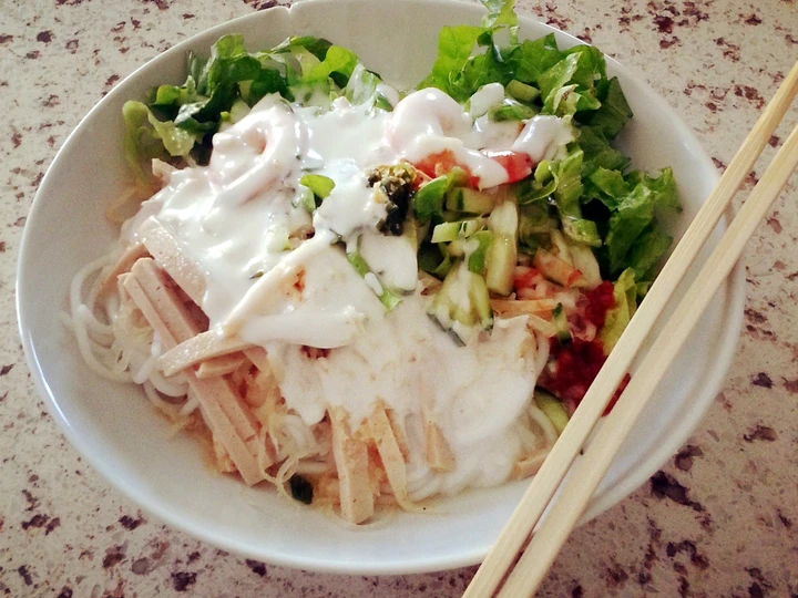 Easy Steps Make Recipes Vietnamese Noodle salad (bun tam bi) the Delicious Appealing.