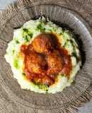 🧆Albóndigas de pollo en salsa con puré a la reina 🧆
