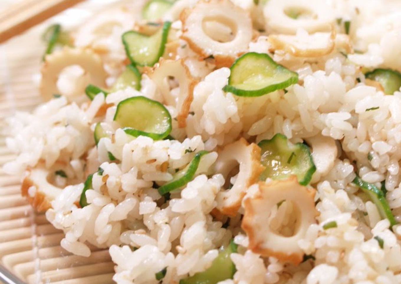 Chikuwa and Cucumber Chirashi Sushi with Sunomono Vinegar Dressing