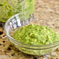 A picture of Arugula Pesto Genovese.