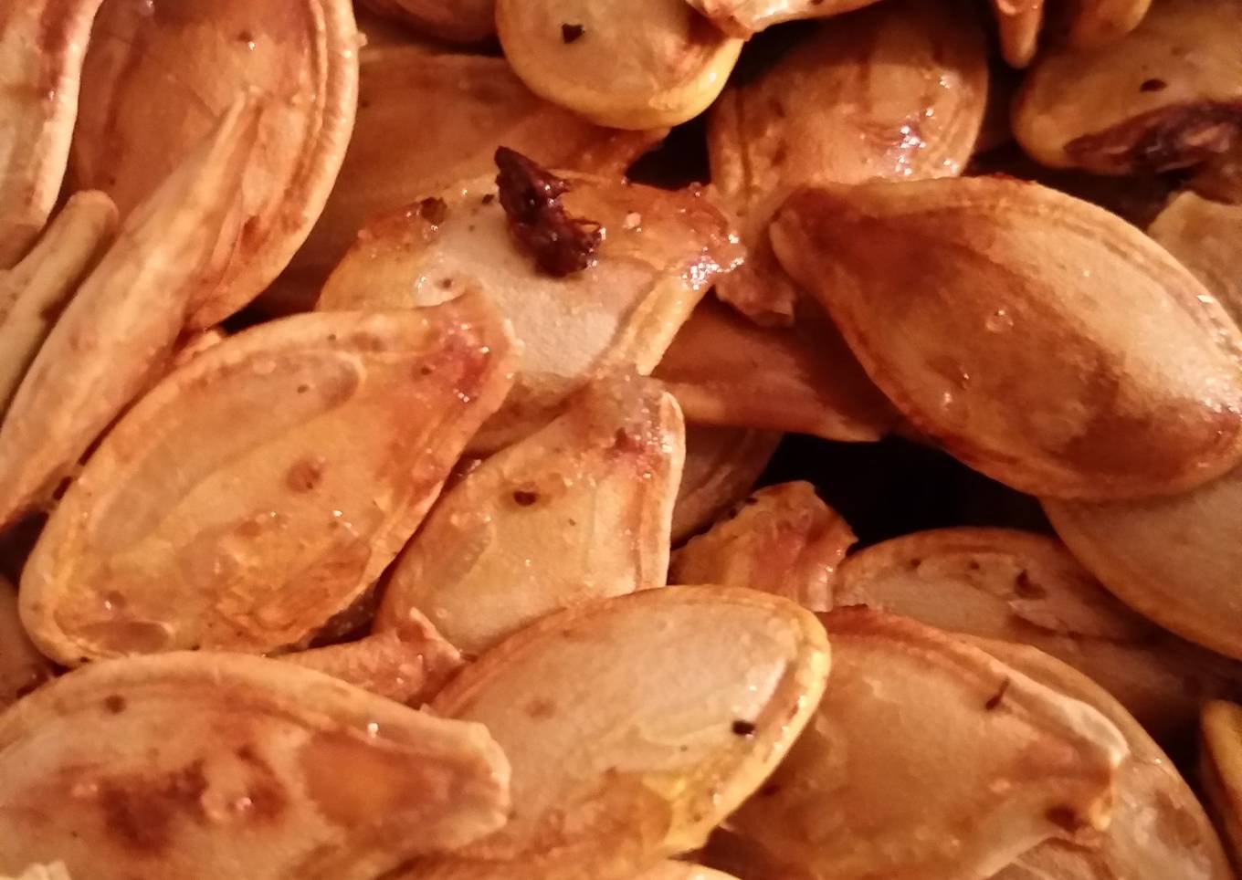 Salt and Pepper Roasted Pumpkin Seeds