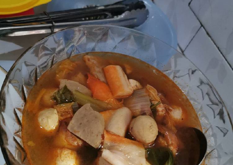 Suki kuah tomyam