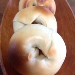 A picture of Chewy Yogurt Bagels.