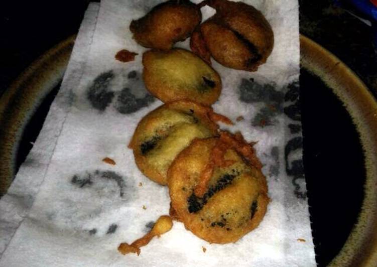 How to Make Any-night-of-the-week Deep Fried Oreos