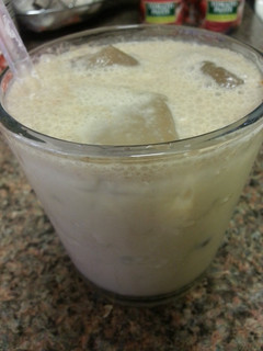 A picture of Snickers honey coffee smoothie.