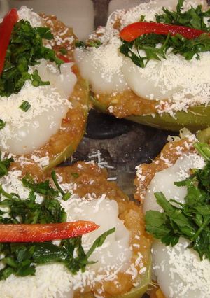 Una foto de Chayota rellena