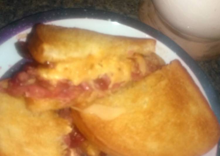 Step-by-Step Guide to Make Homemade Oooey gooey Ruben