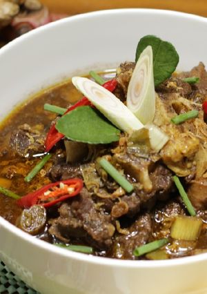 Foto resep Rawon Buntut Sapi