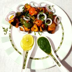 A picture of Chicken Tikka.