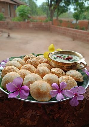 तांदूळ व मिश्र डाळींचे आप्पे (Tandul Mix Daliche Appe Recipe In Marathi) रेसिपी चे मुख्य फोटो 