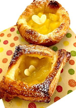 A picture of Apple and Potato Pastry.